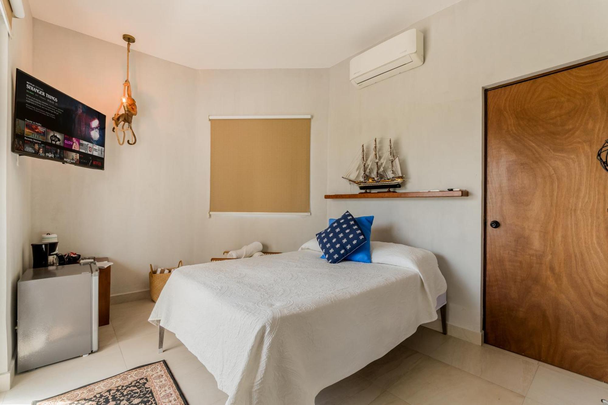 *Casa Aluxes- Guesthouse* Канкун Екстериор снимка